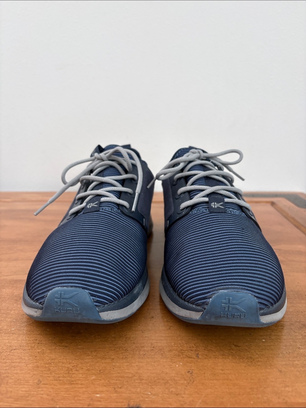 Kuru Atom Men's Navy Athletic Lace-Up Sneakers Size 11 Wide - Picture 3 of 11